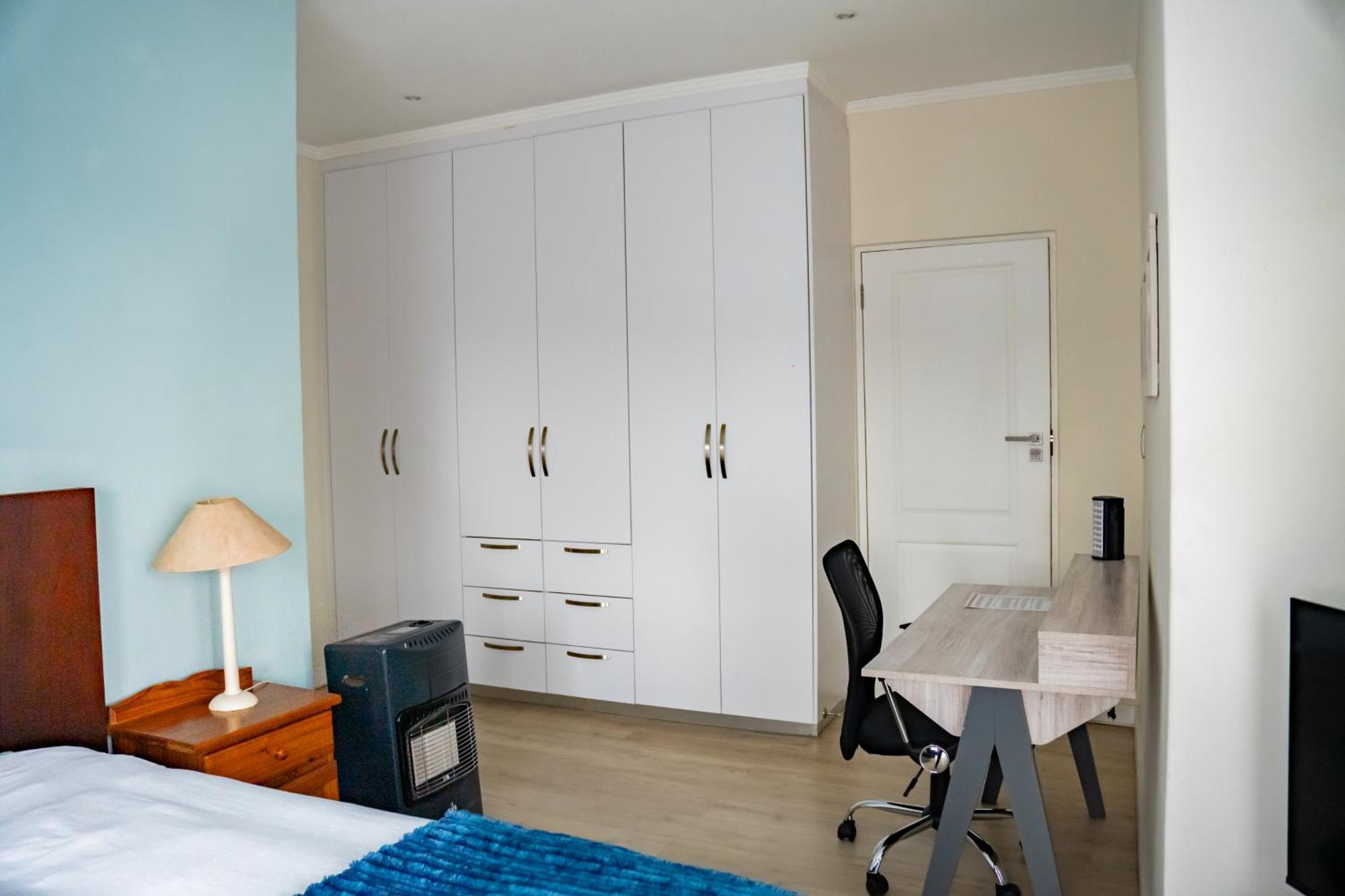 3 On Tessa Guesthouse Йоханесбург Екстериор снимка